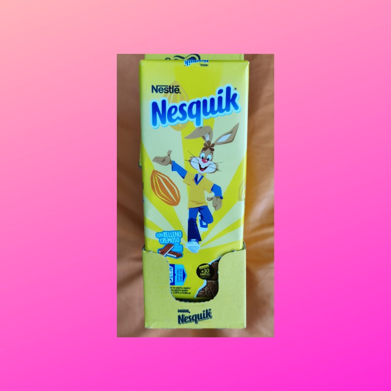 Confiserie Chocolat lait Marque Nestlé Tablette de chocolat Nesquik..